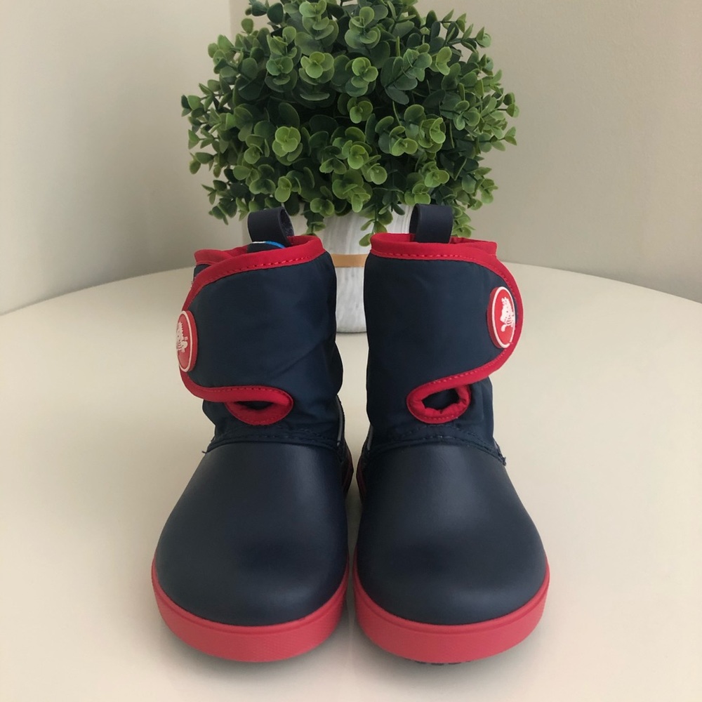 NEW CROCS RAIN BOOTS